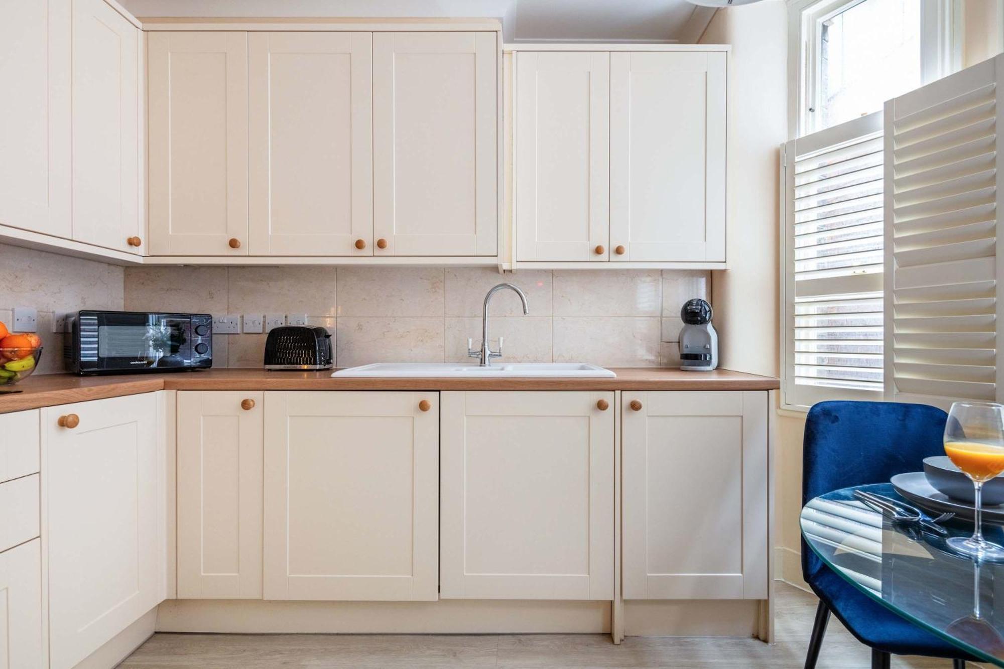 Appartamento Bnbnova - Heart Of Mayfair - 3br - Bond St Londra